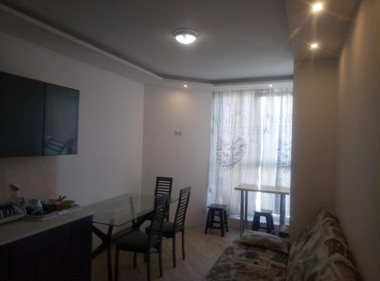 Loft Apartment: Central Odessa Near Station Exterior photo