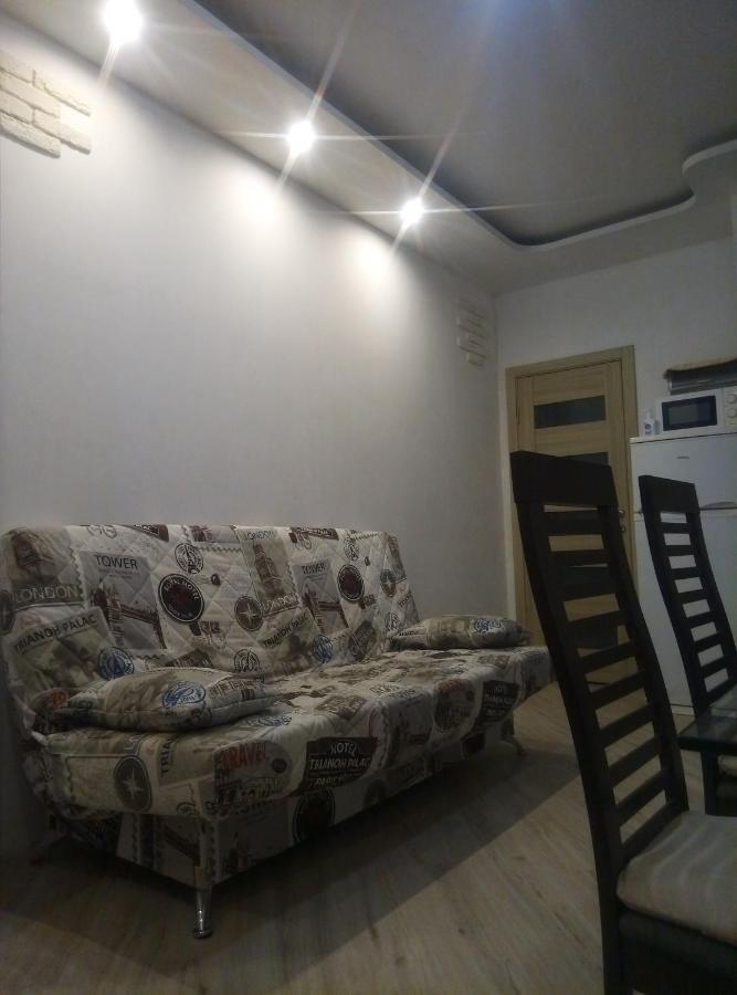 Loft Apartment: Central Odessa Near Station Exterior photo