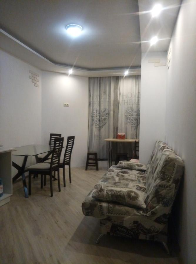 Loft Apartment: Central Odessa Near Station Exterior photo